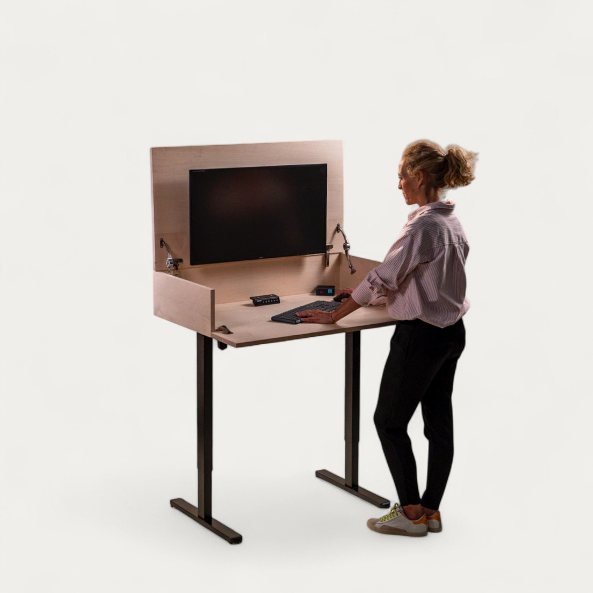 Bureau BOB.AD modulable en chêne 102 x 54/70 cm - compatible 1 écran 32" - pied assis debout